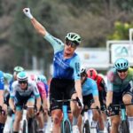 Richard Carapaz disputó el Classic Var en Francia